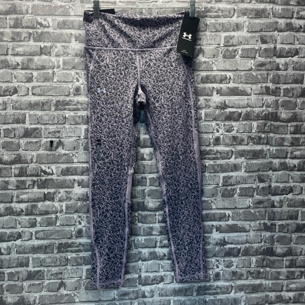NWT‎ Under Armour leggings